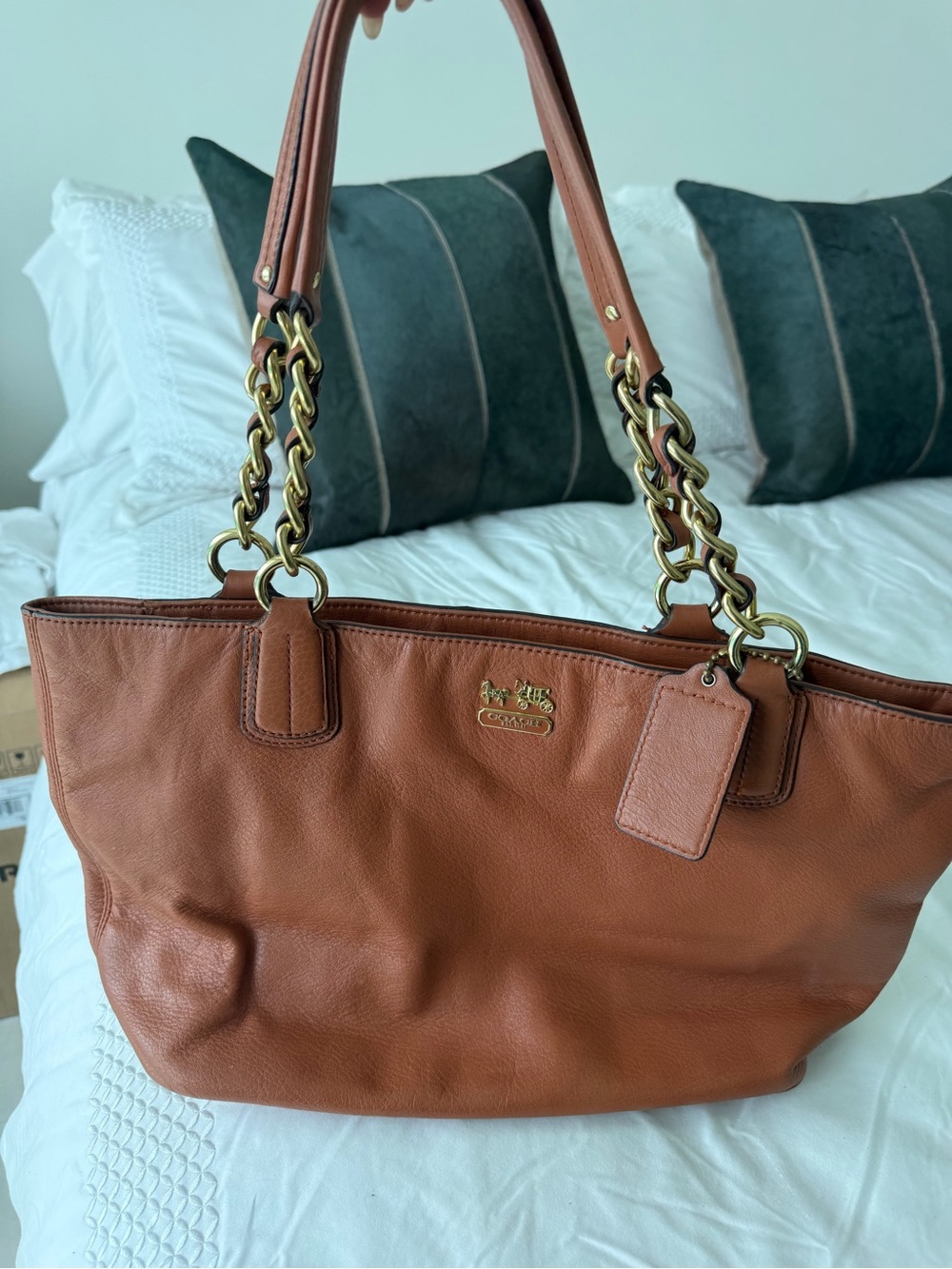 Coach brown Leather Women’s Shoulder Bag
